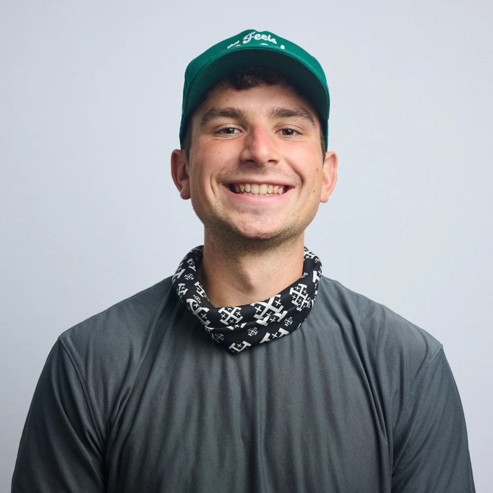 Gabriel Beaver headshot (wellness practitioner at Stella Luna Counseling and Wellness)